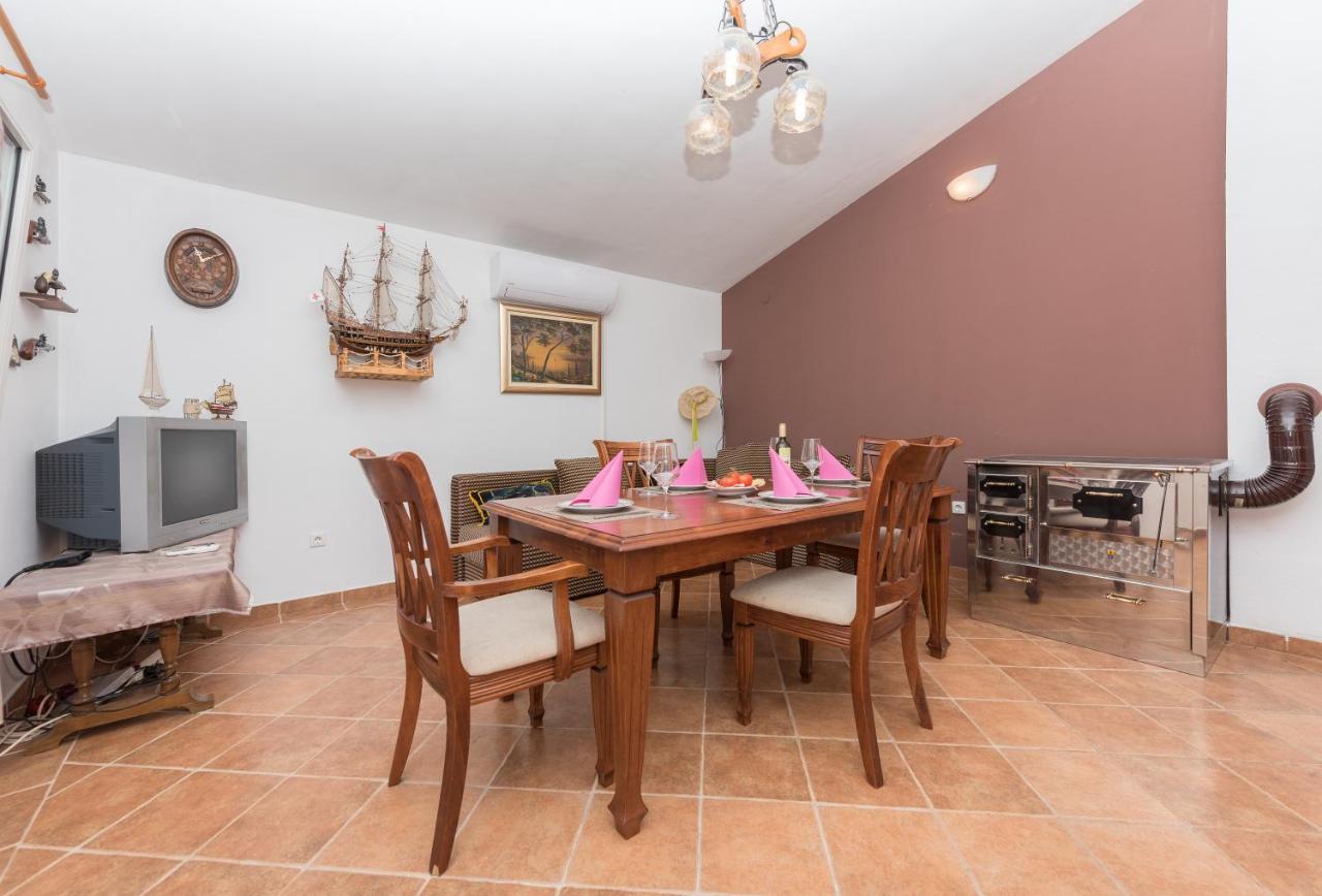 Holiday Home Frane Slivno  Εξωτερικό φωτογραφία