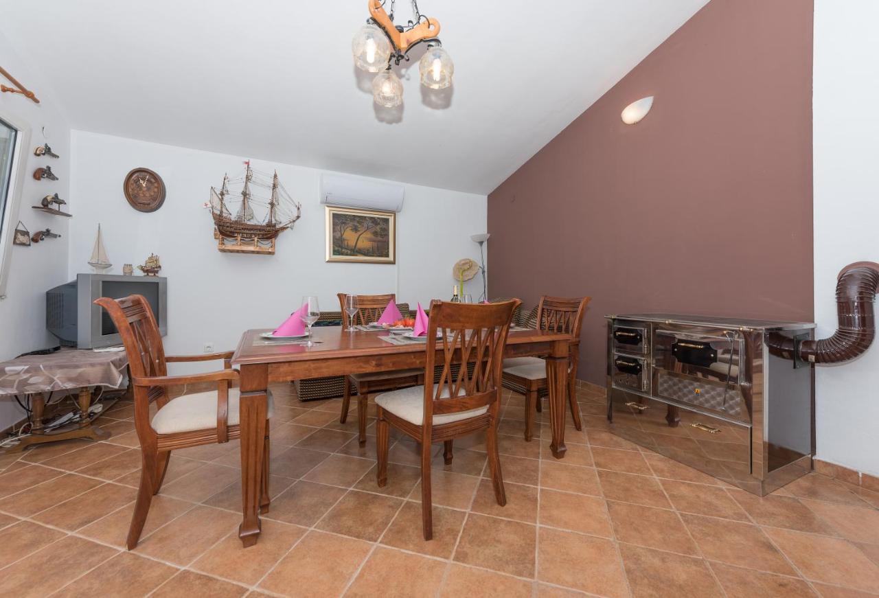 Holiday Home Frane Slivno  Εξωτερικό φωτογραφία